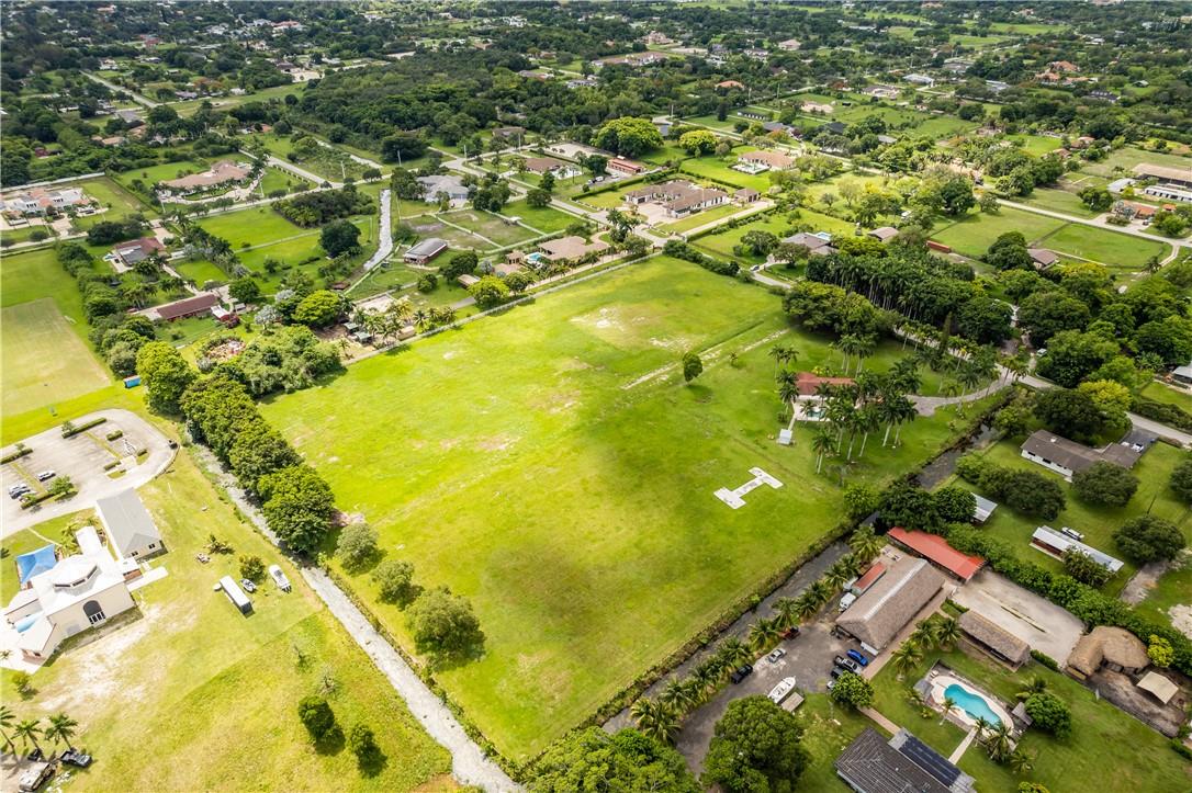 ROLLING OAKS ESTATES - Land