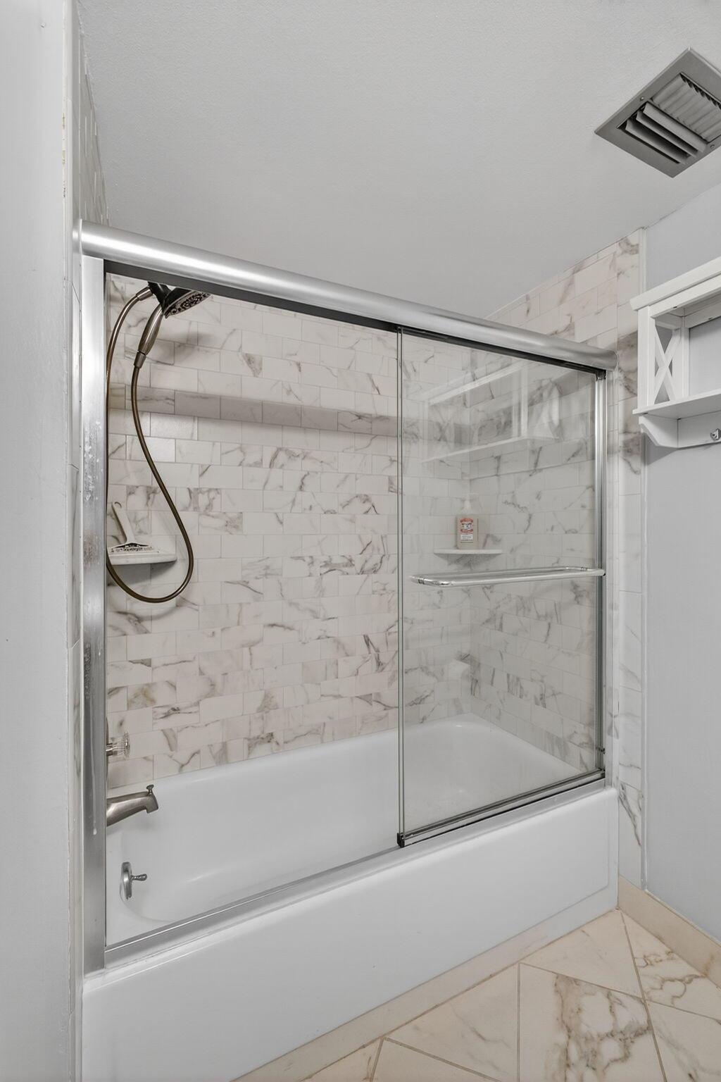 PHOENIX TOWERS - Residential Lease