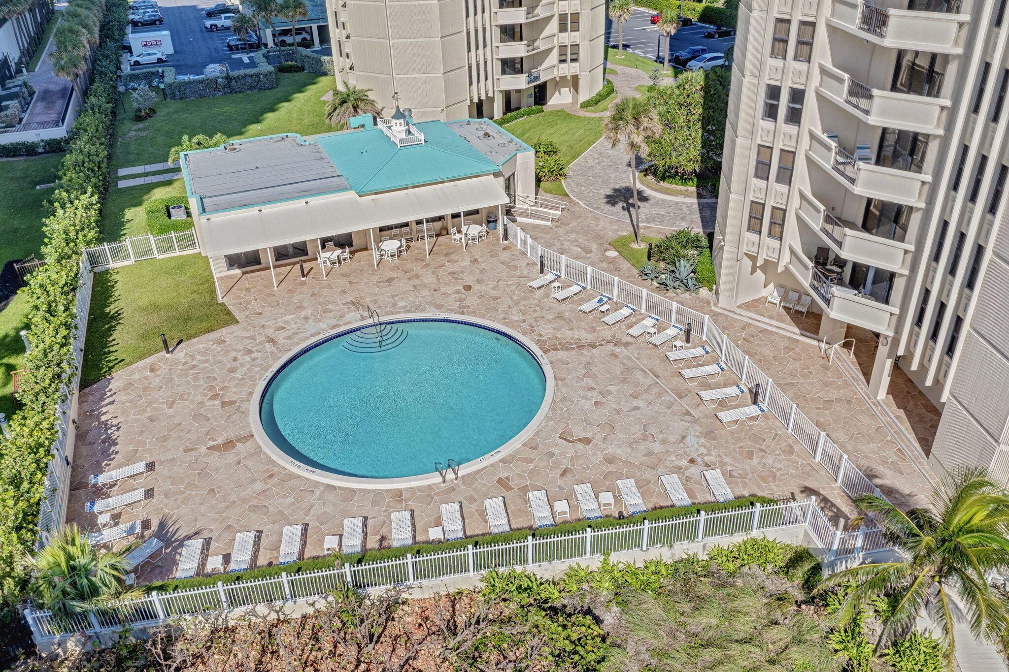 PHOENIX TOWERS - Residential Lease