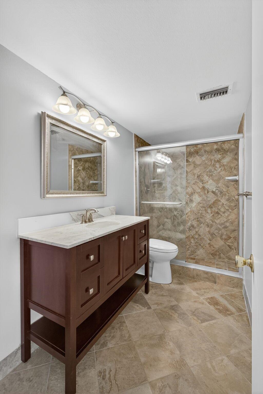 PHOENIX TOWERS - Residential Lease