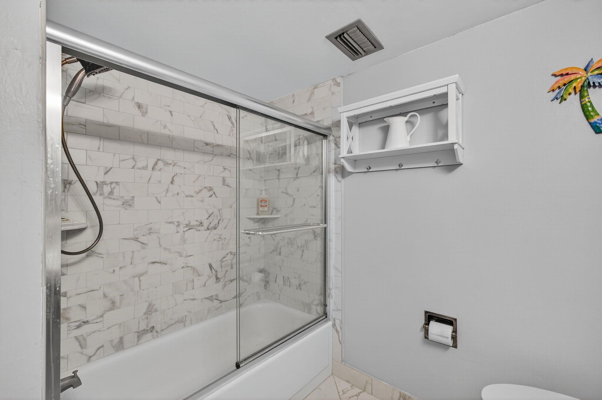 PHOENIX TOWERS - Residential Lease