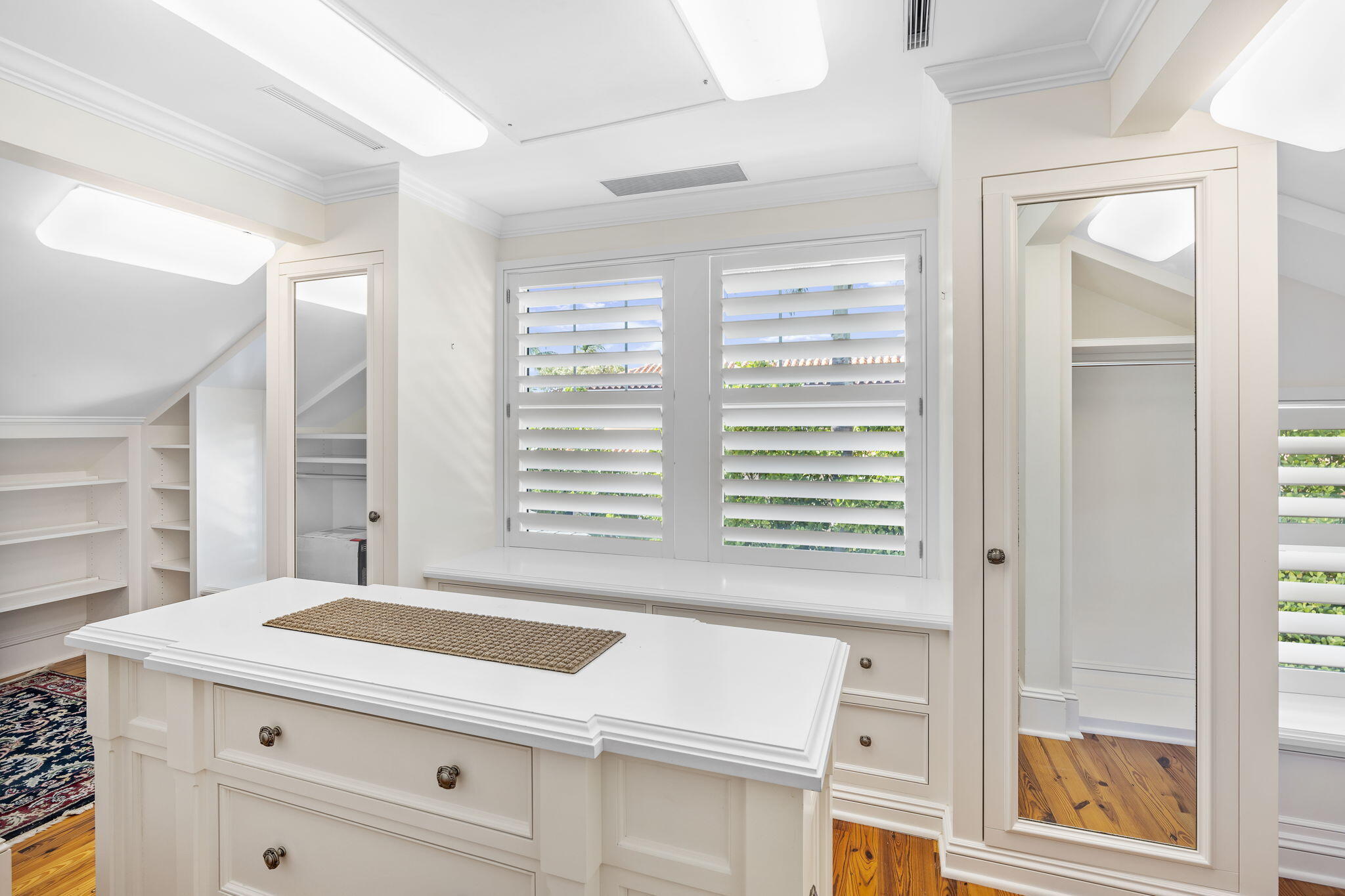 ROYAL PARK - Residential