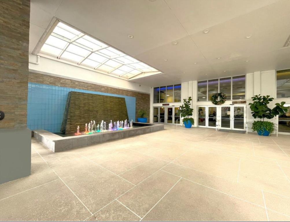 SOUTHAMPTON - Residential