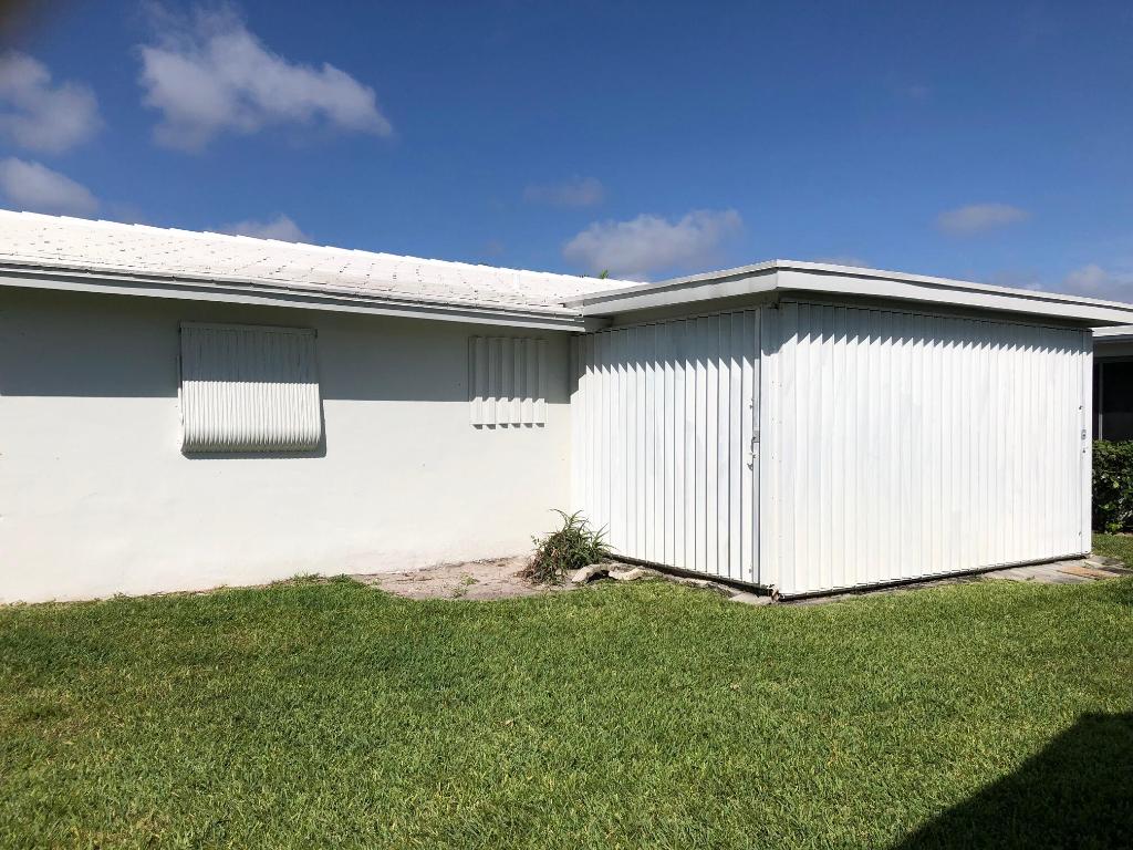 PALM BEACH LEISUREVILLE SEC 9 - Residential
