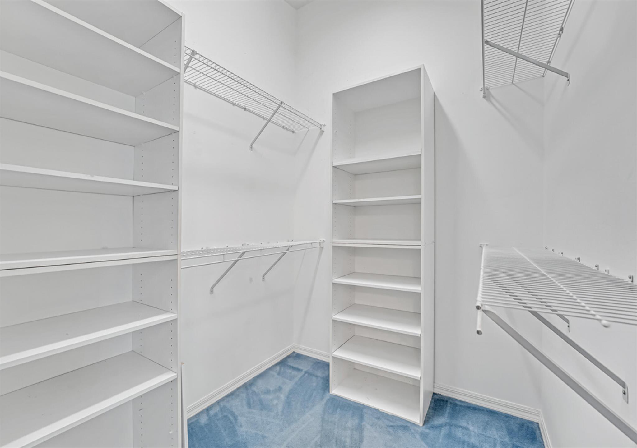 HUNTINGTON WALK 2 - Residential