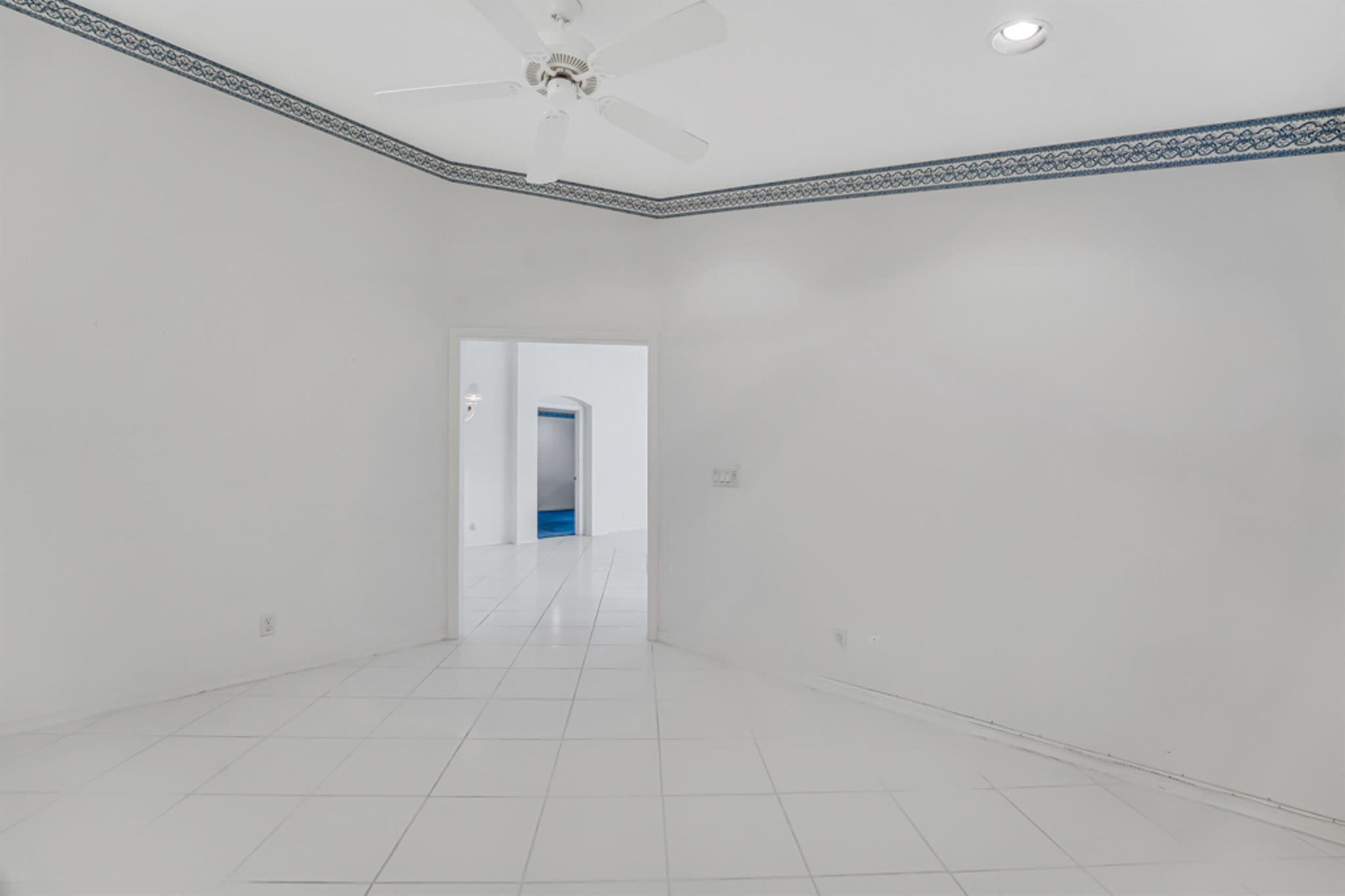 HUNTINGTON WALK 2 - Residential