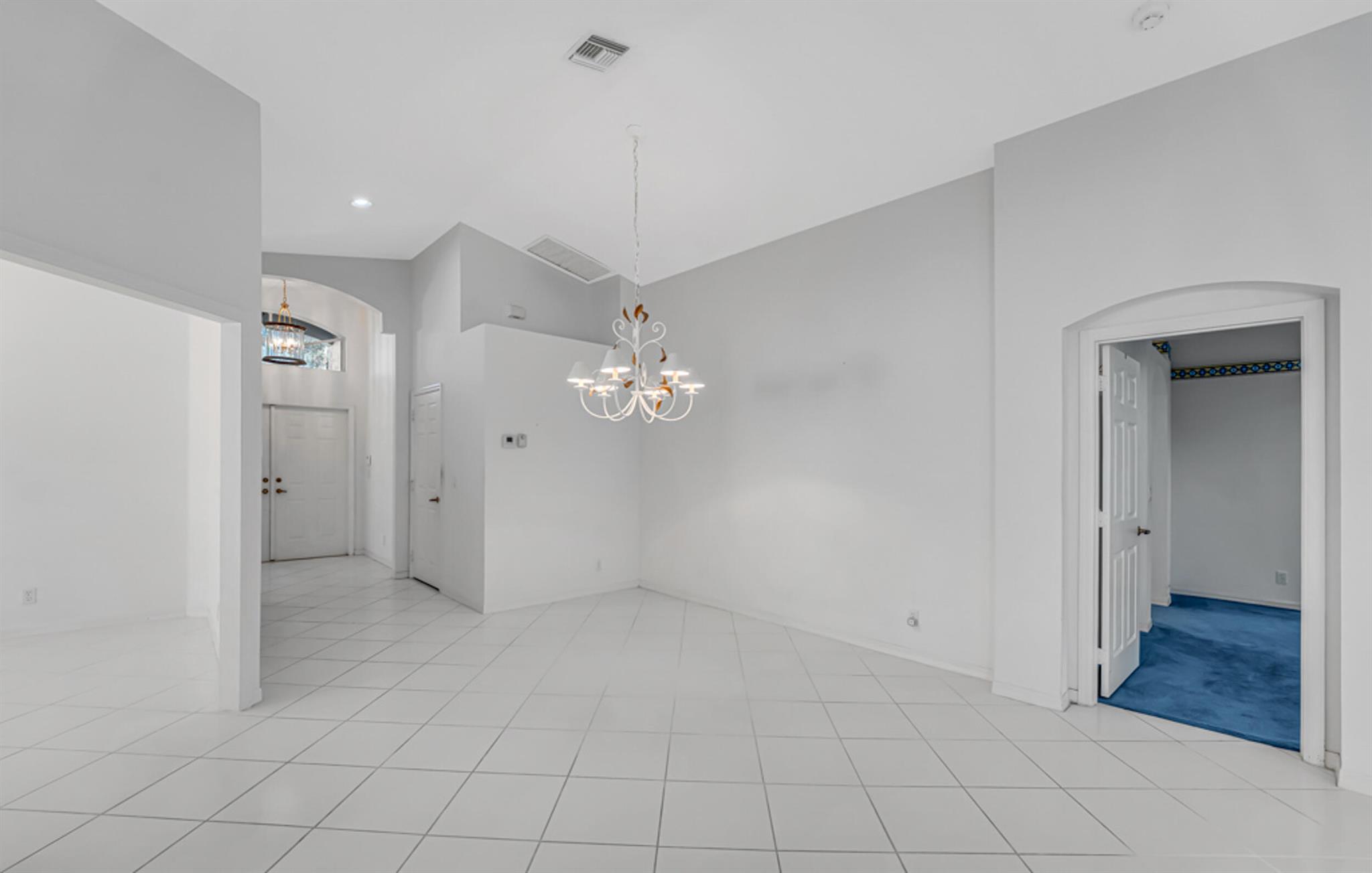 HUNTINGTON WALK 2 - Residential