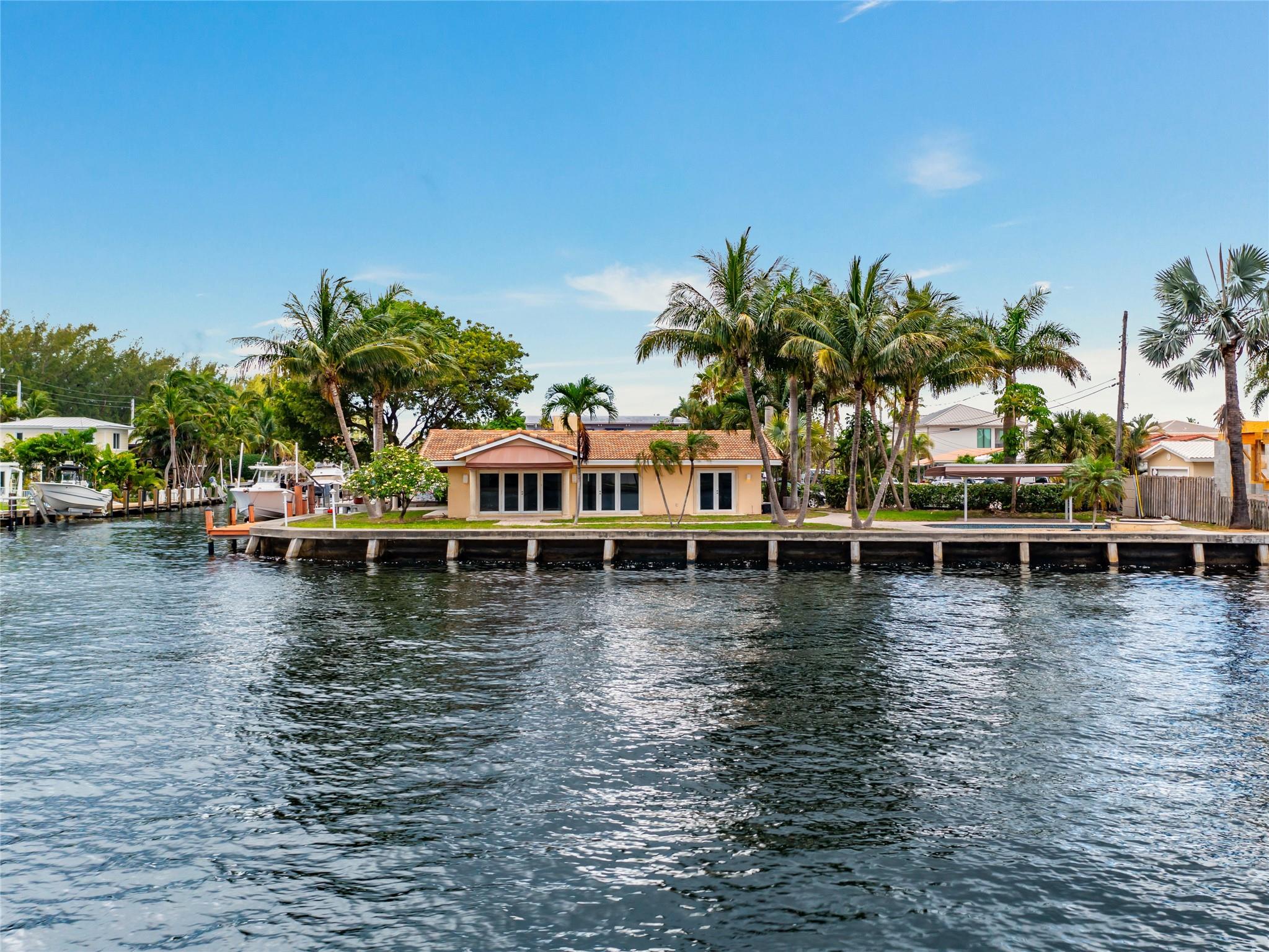 POMPANO ISLES - Residential