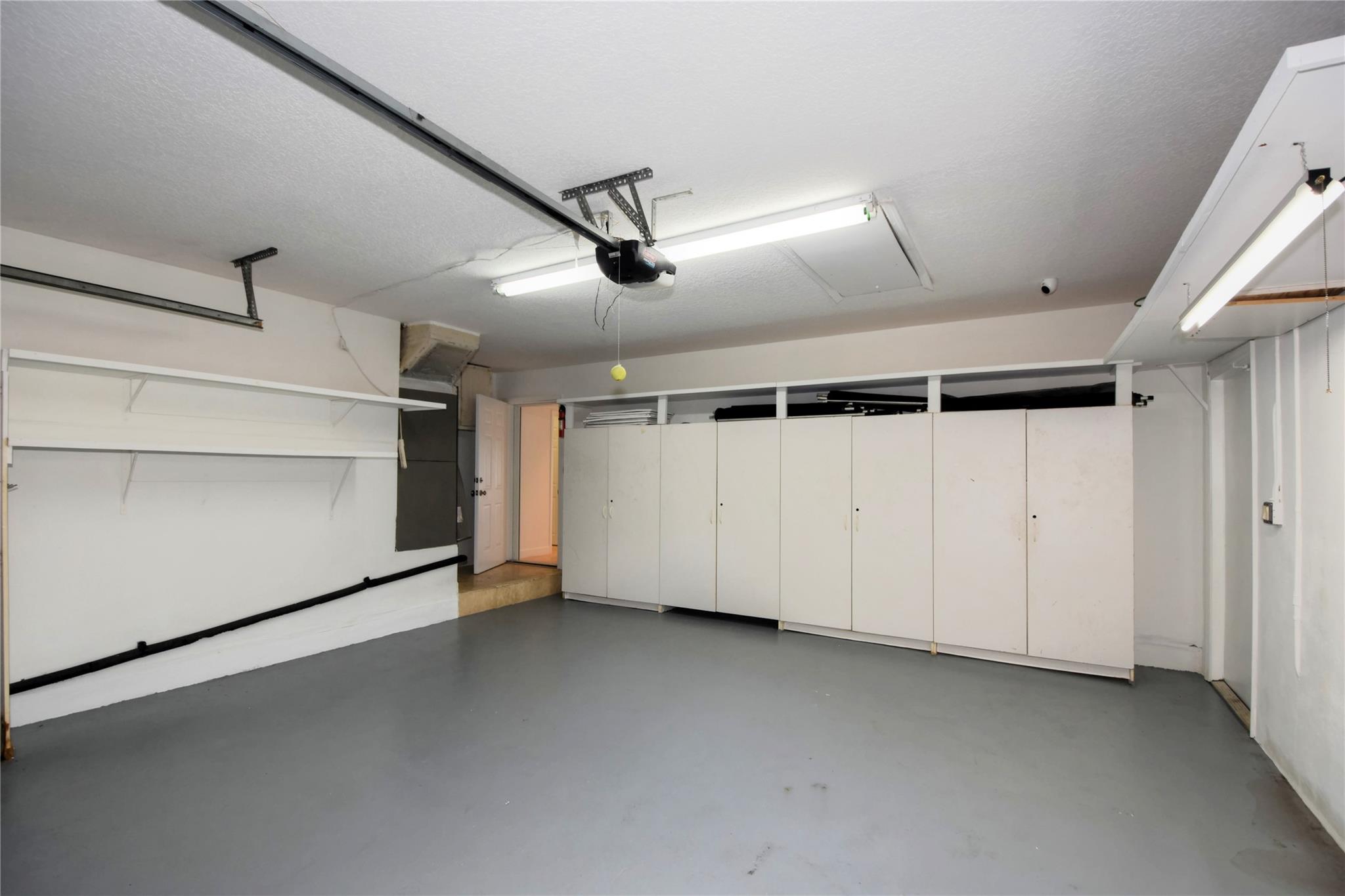 POMPANO ISLES - Residential