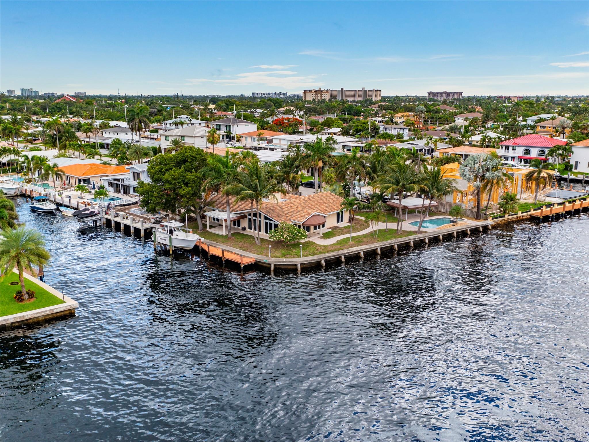 POMPANO ISLES - Residential