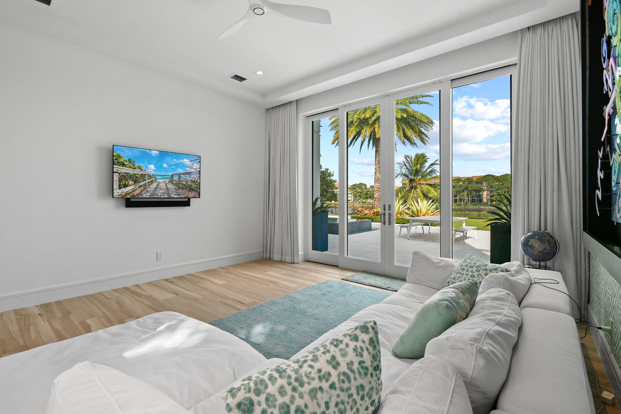 HARBOR PLACE - Residential