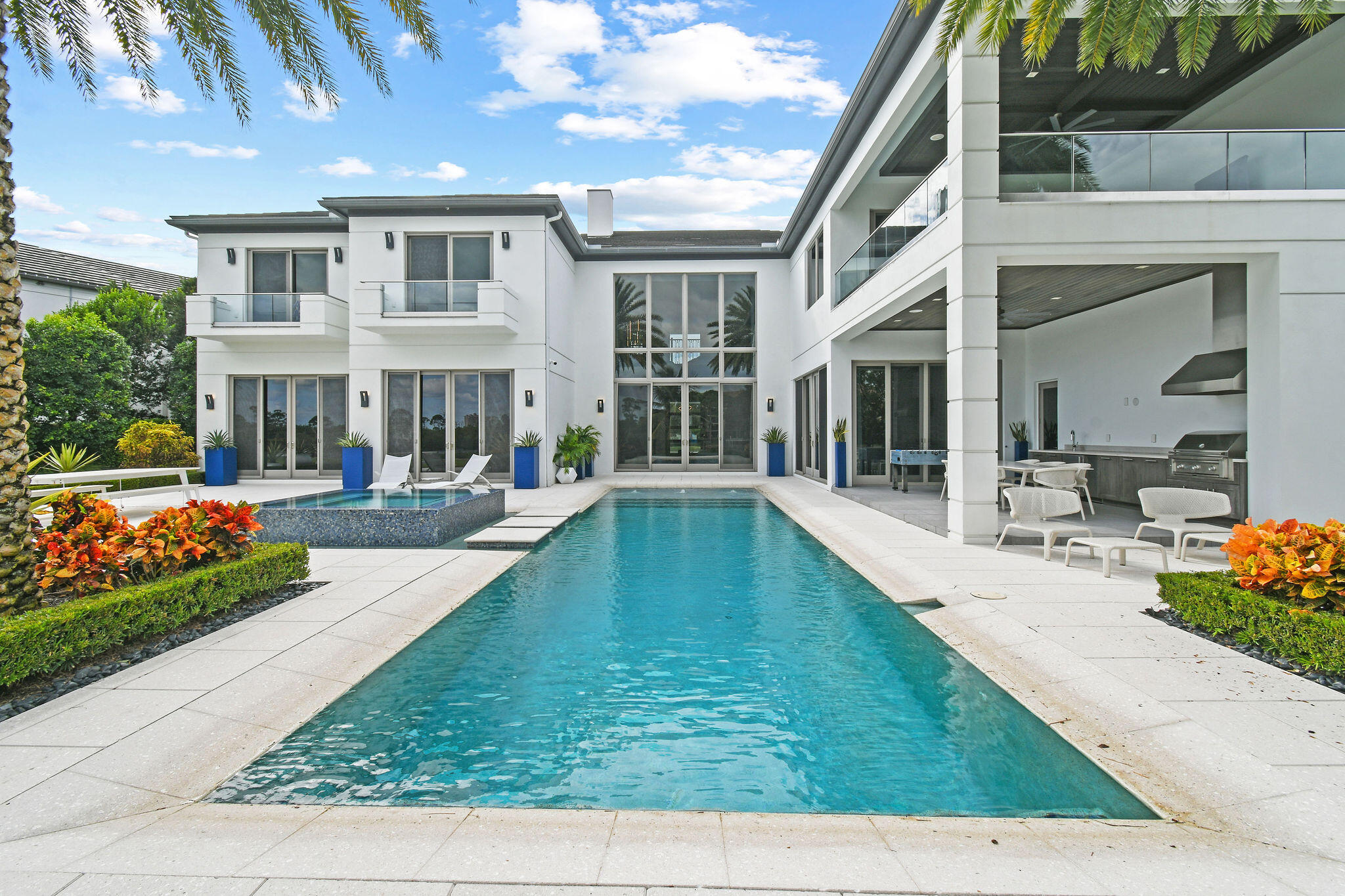 HARBOR PLACE - Residential