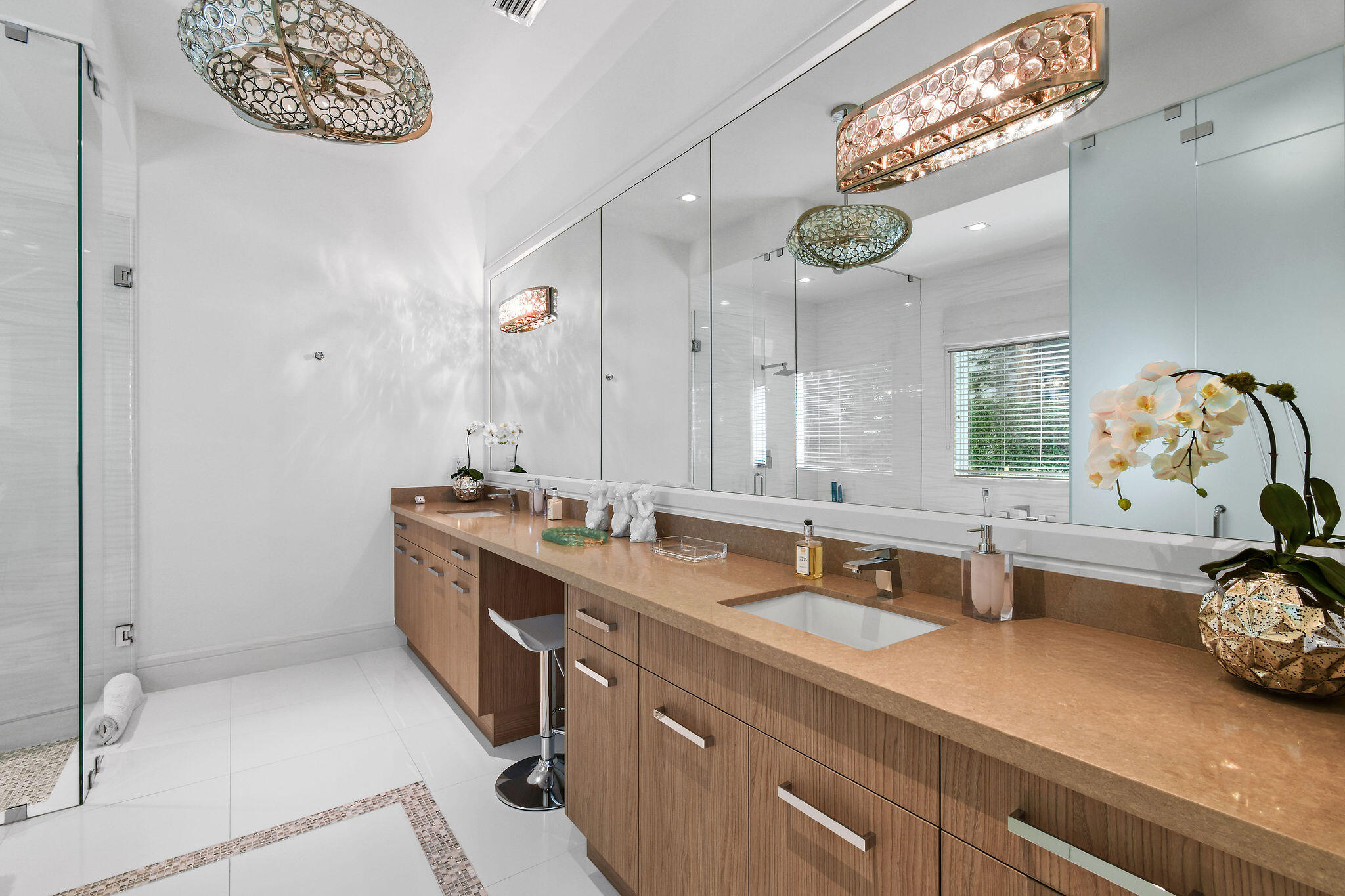 HARBOR PLACE - Residential