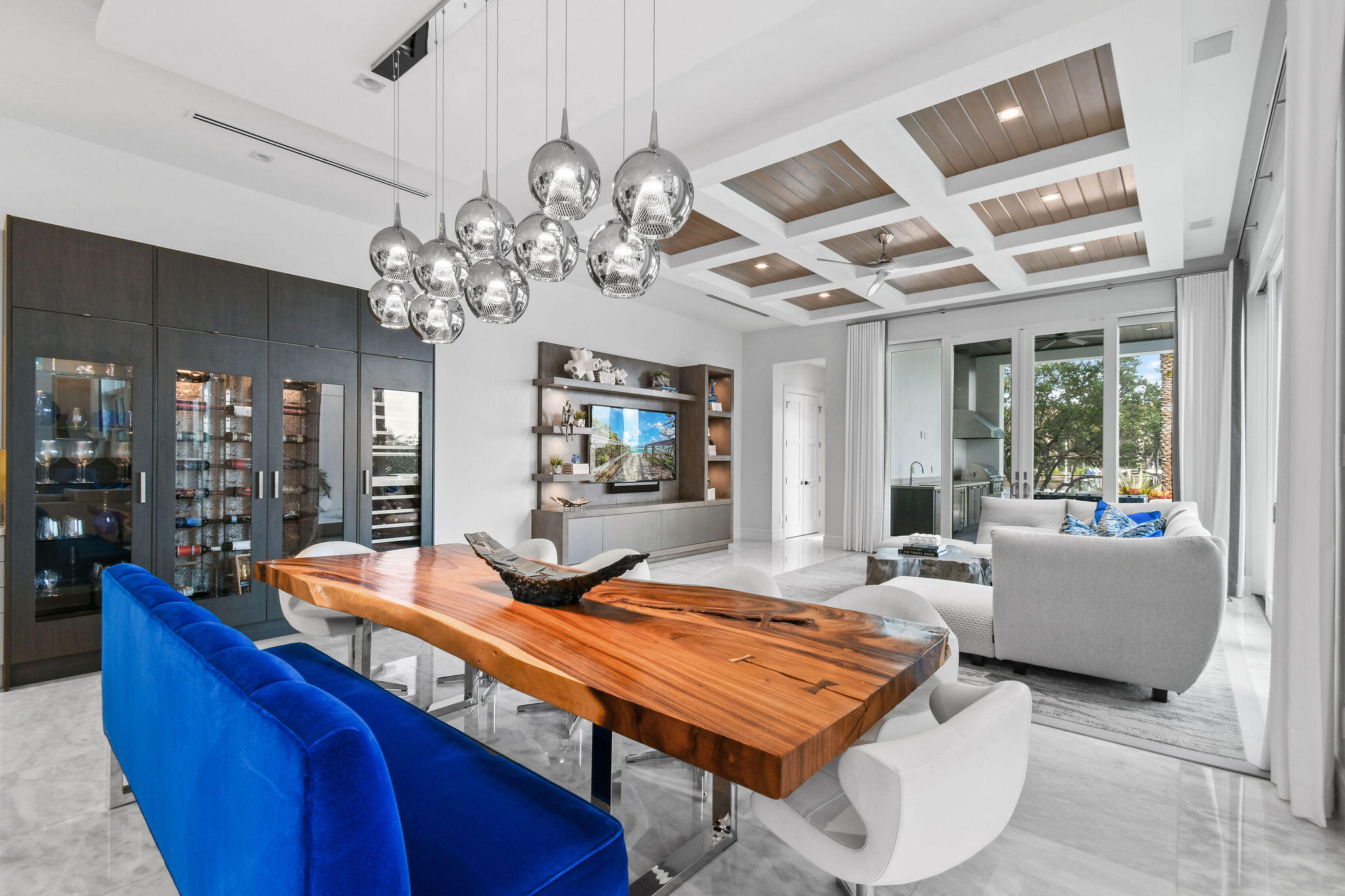 HARBOR PLACE - Residential