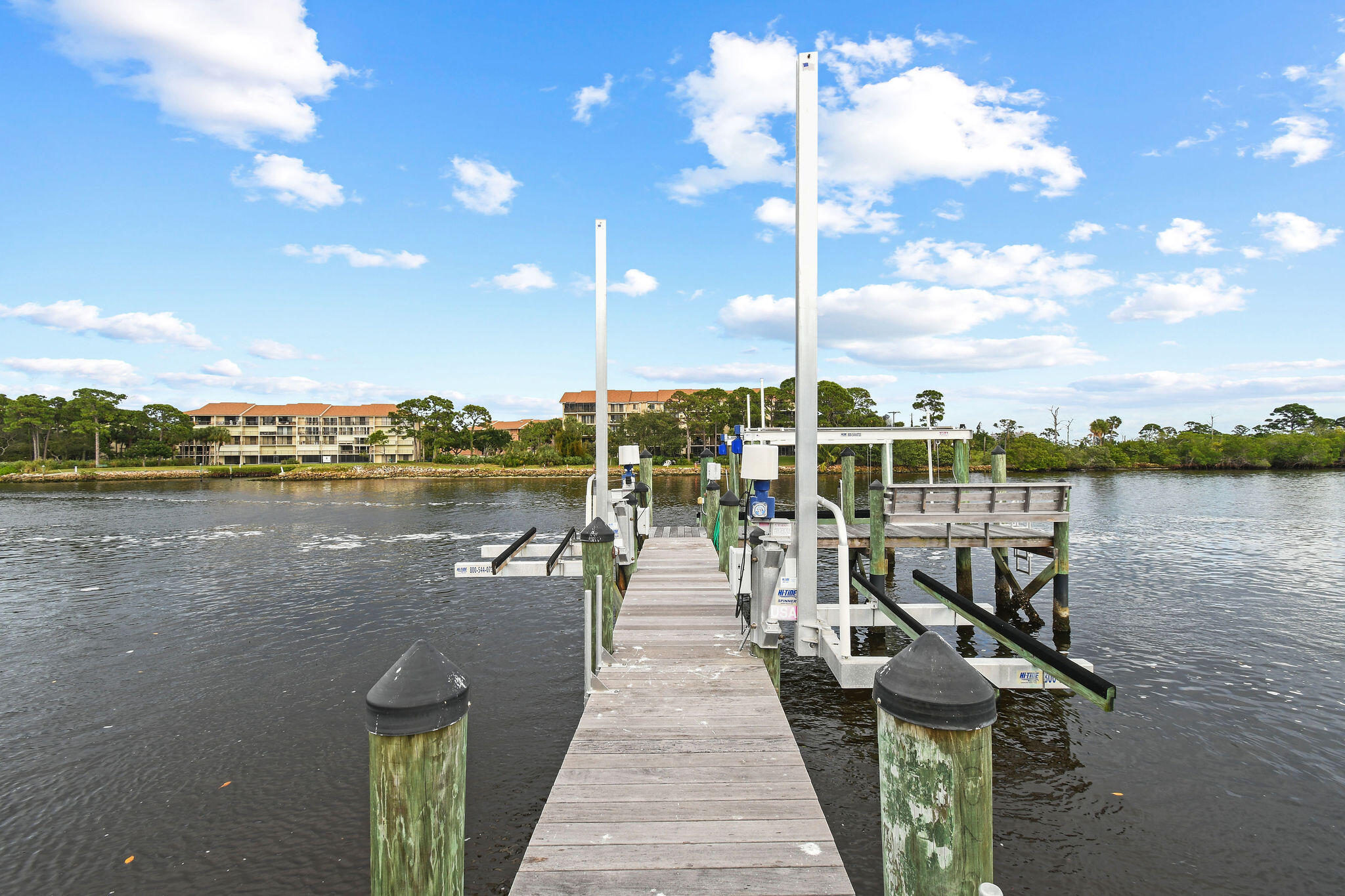 HARBOR PLACE - Residential