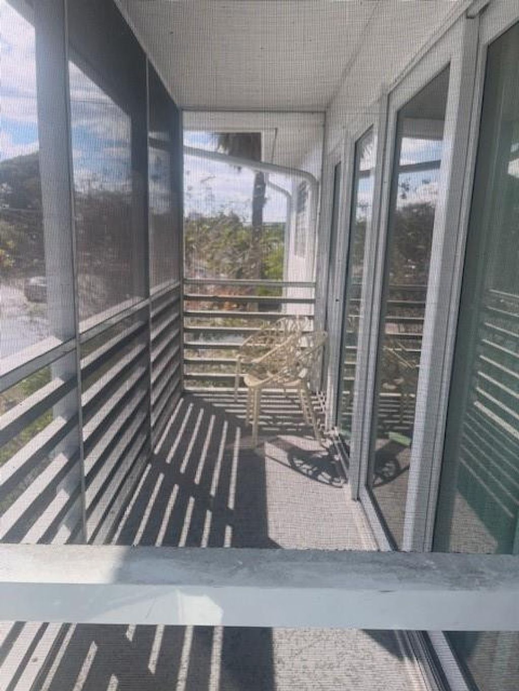 Photo of 1005 SE 15th Street #5D, Fort Lauderdale, FL 33316 (MLS # F10555057)