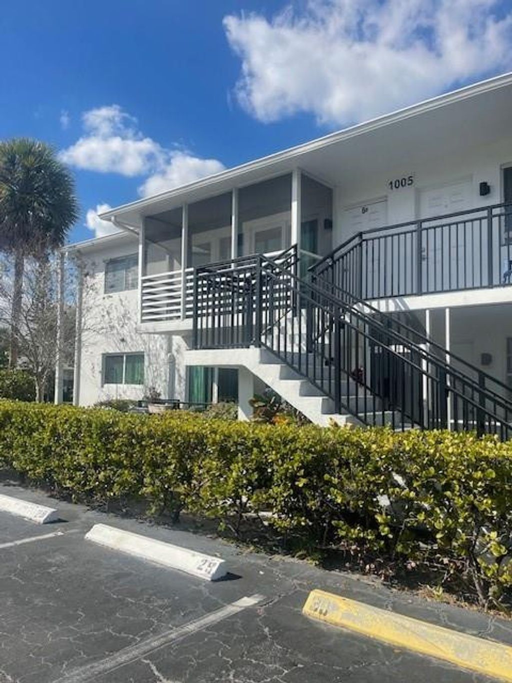 Photo of 1005 SE 15th Street #5D, Fort Lauderdale, FL 33316 (MLS # F10555057)