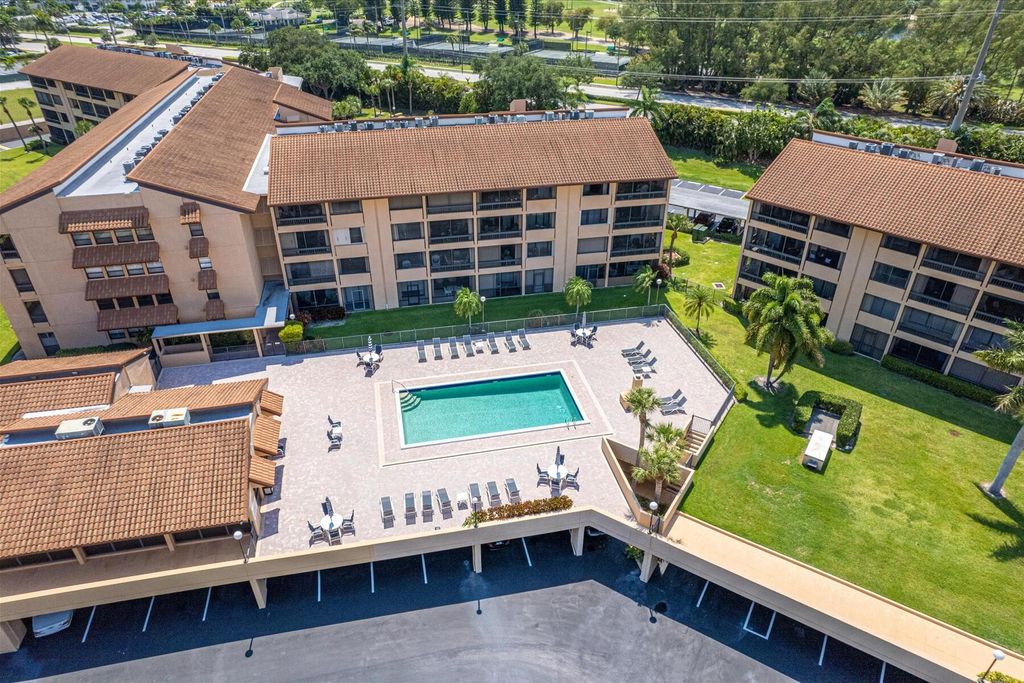 Photo of 1030 Us Highway 1 #309, North Palm Beach, FL 33408 (MLS # R10885630)