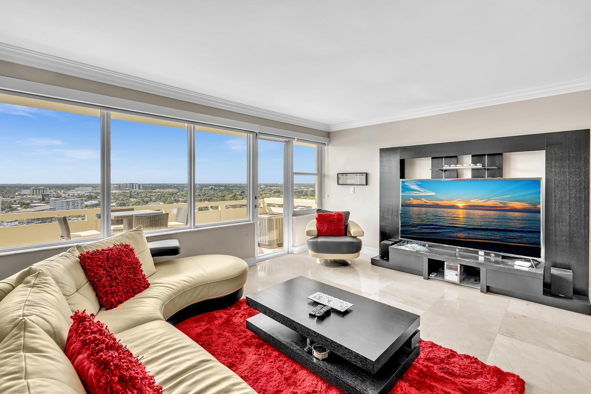 Coral Ridge Towers North - Residential