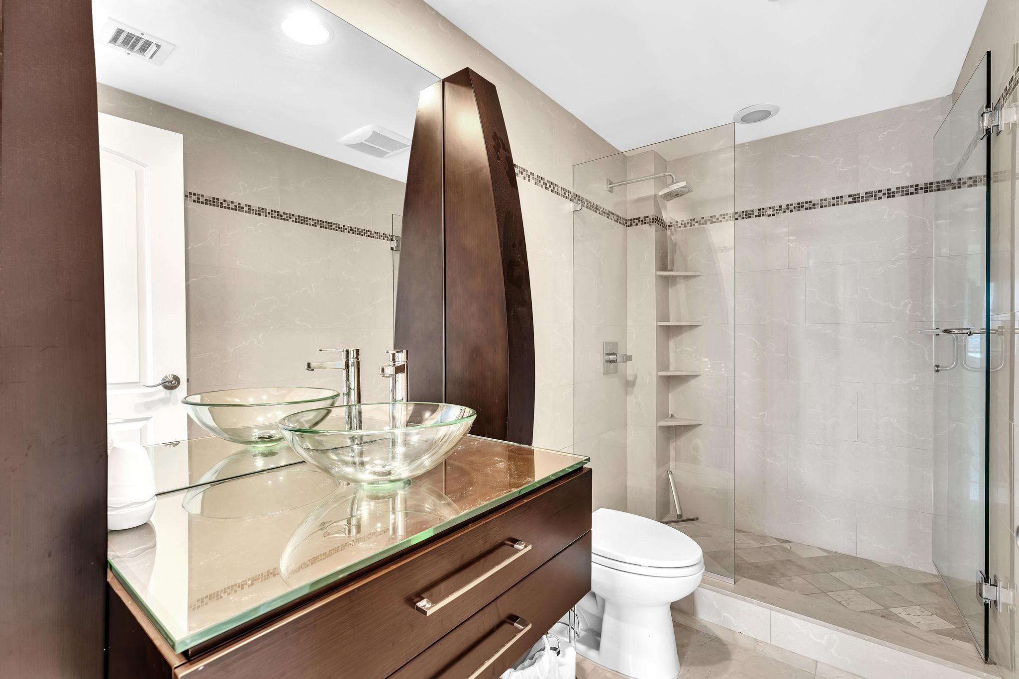 Coral Ridge Towers North - Residential