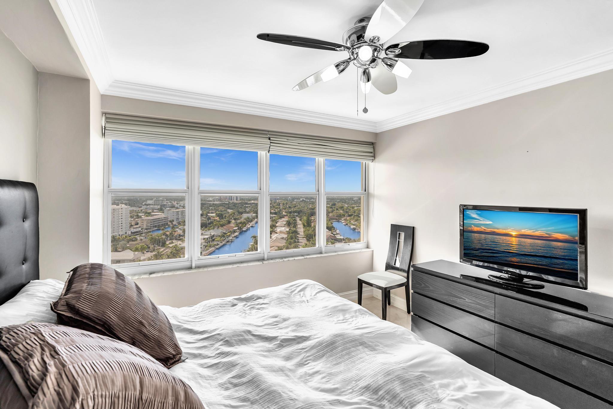 Coral Ridge Towers North - Residential