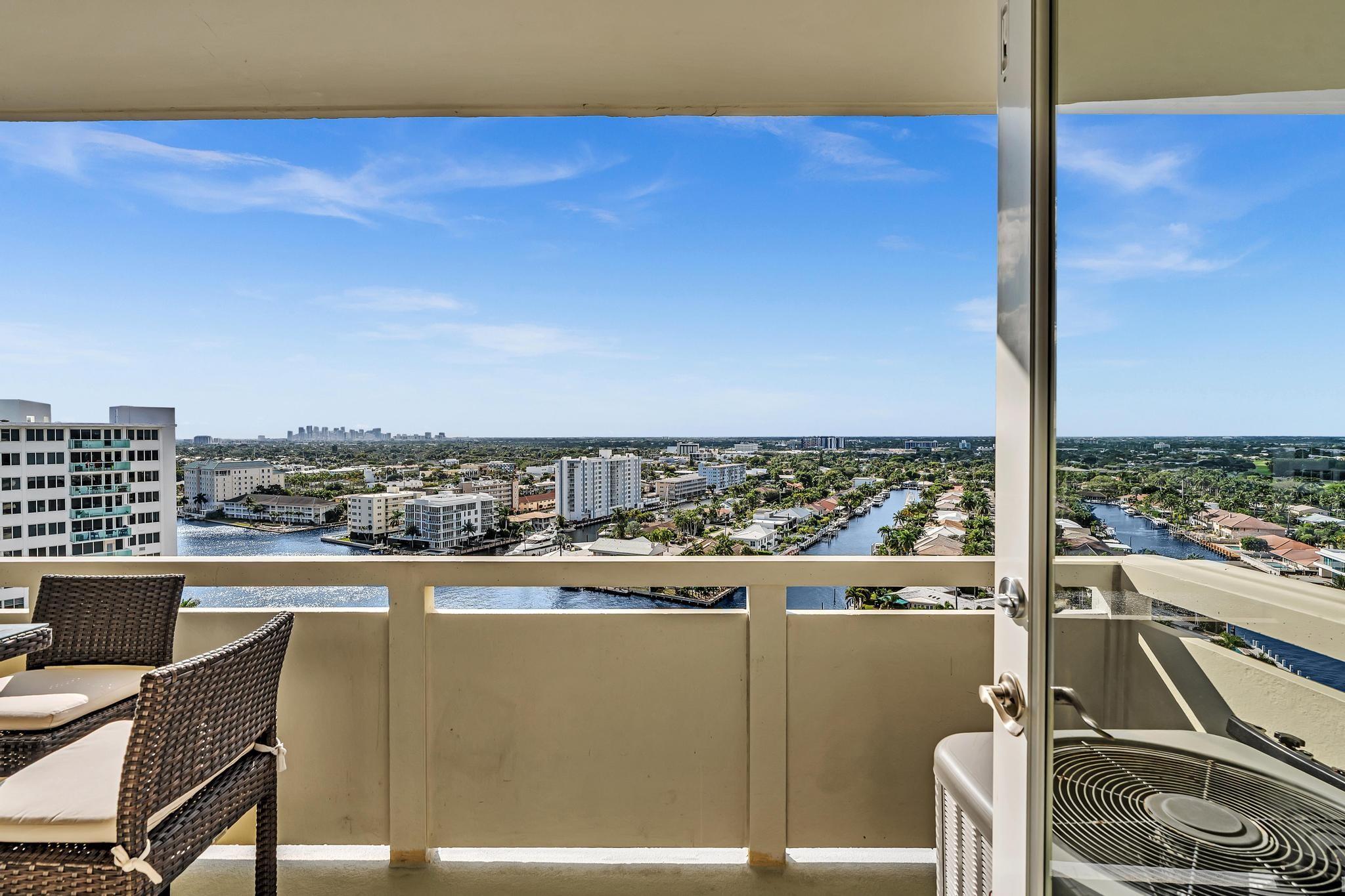 Coral Ridge Towers North - Residential