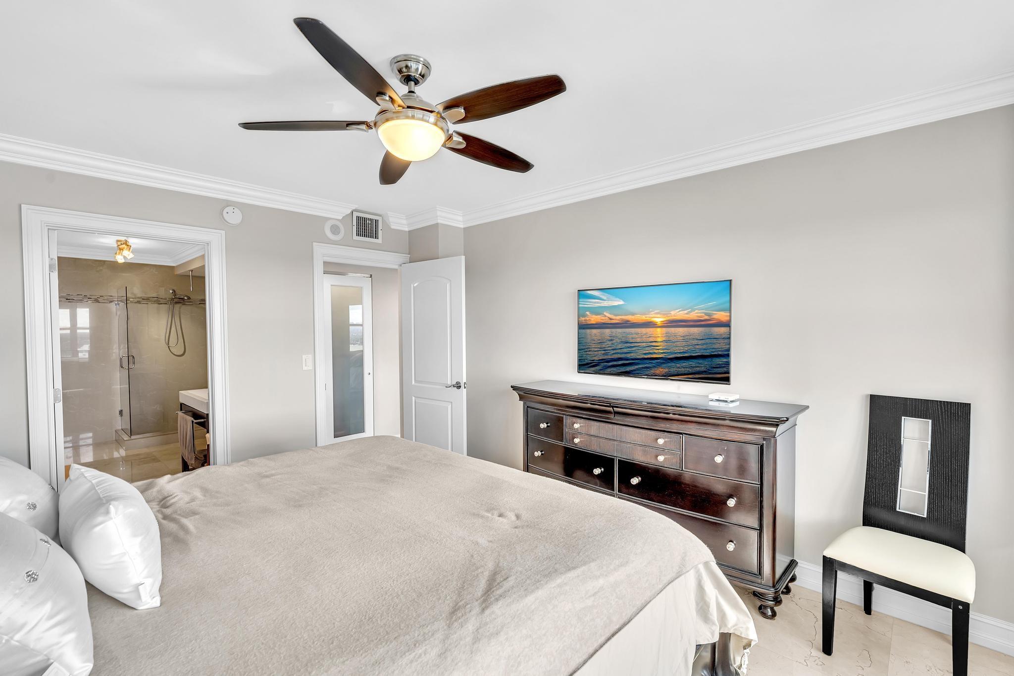 Coral Ridge Towers North - Residential