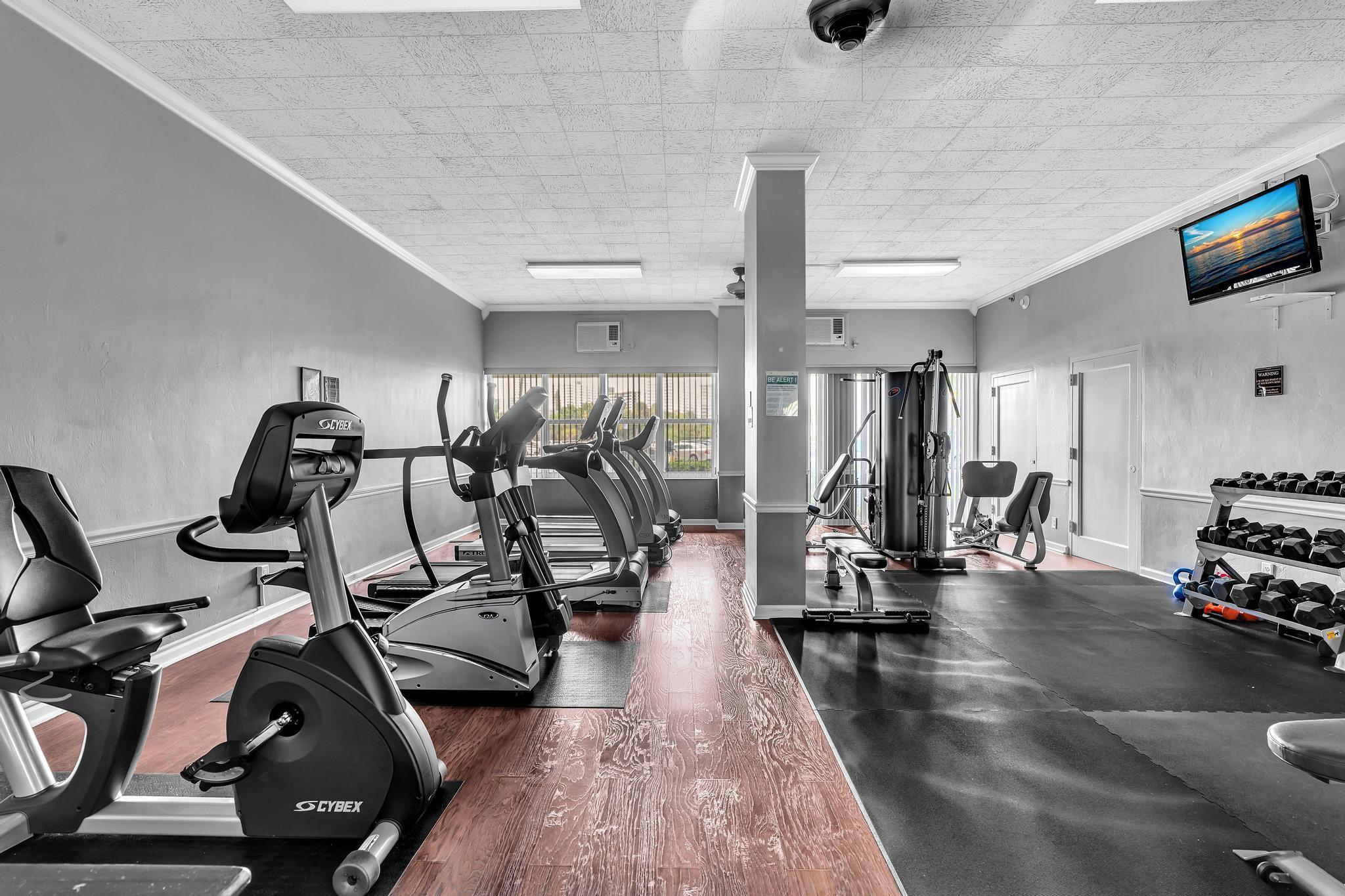 Coral Ridge Towers North - Residential