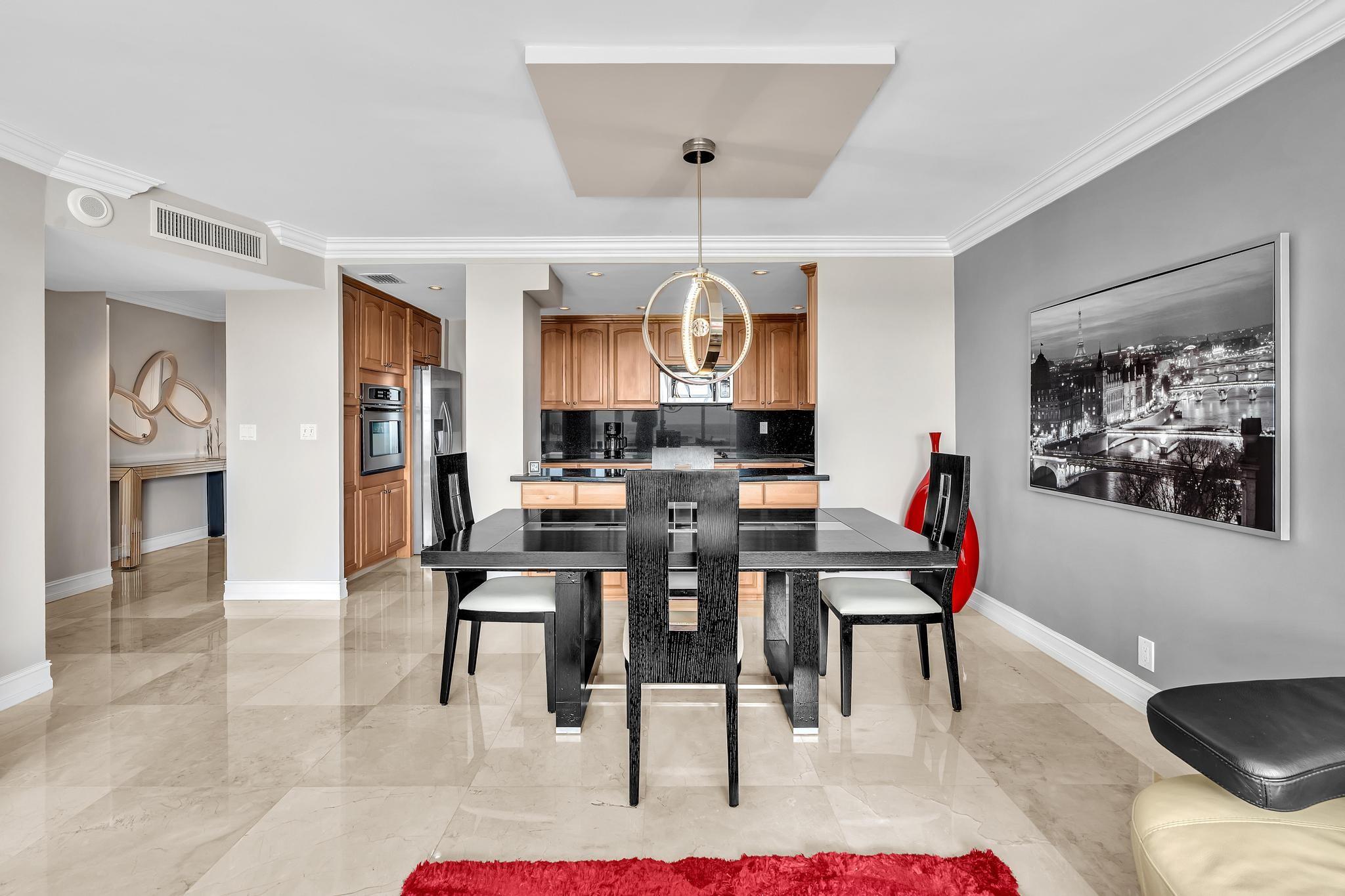 Coral Ridge Towers North - Residential