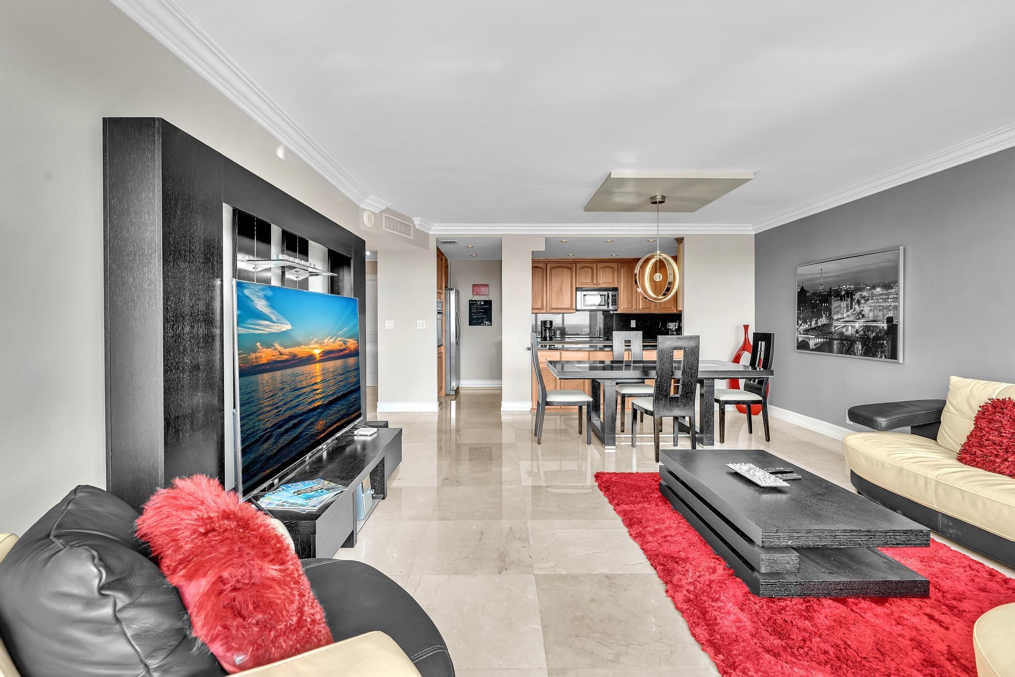 Coral Ridge Towers North - Residential