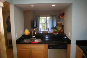 BAY REACH CONDO - Residential Lease