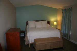 BAY REACH CONDO - Residential Lease