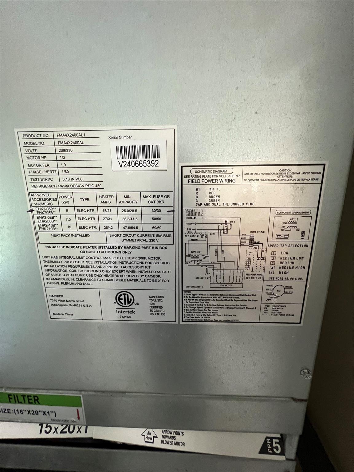 CENTRE HILL COURTS - Residential