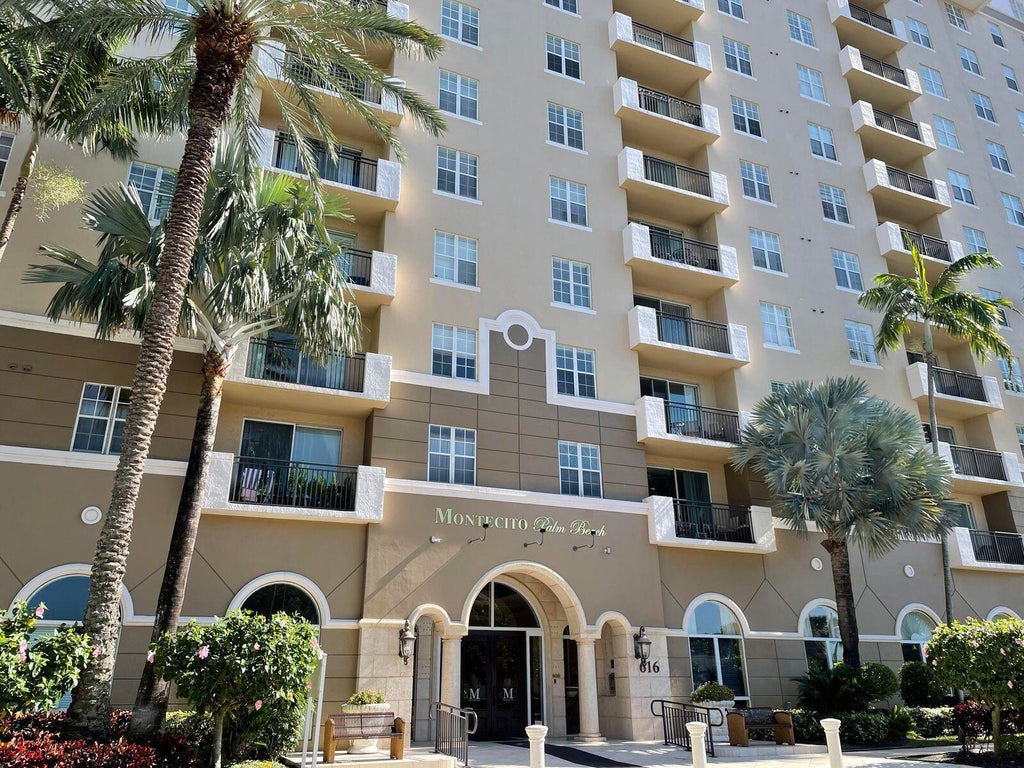 Photo of 616 Clearwater Park Road #1007, West Palm Beach, FL 33401 (MLS # B26091114)