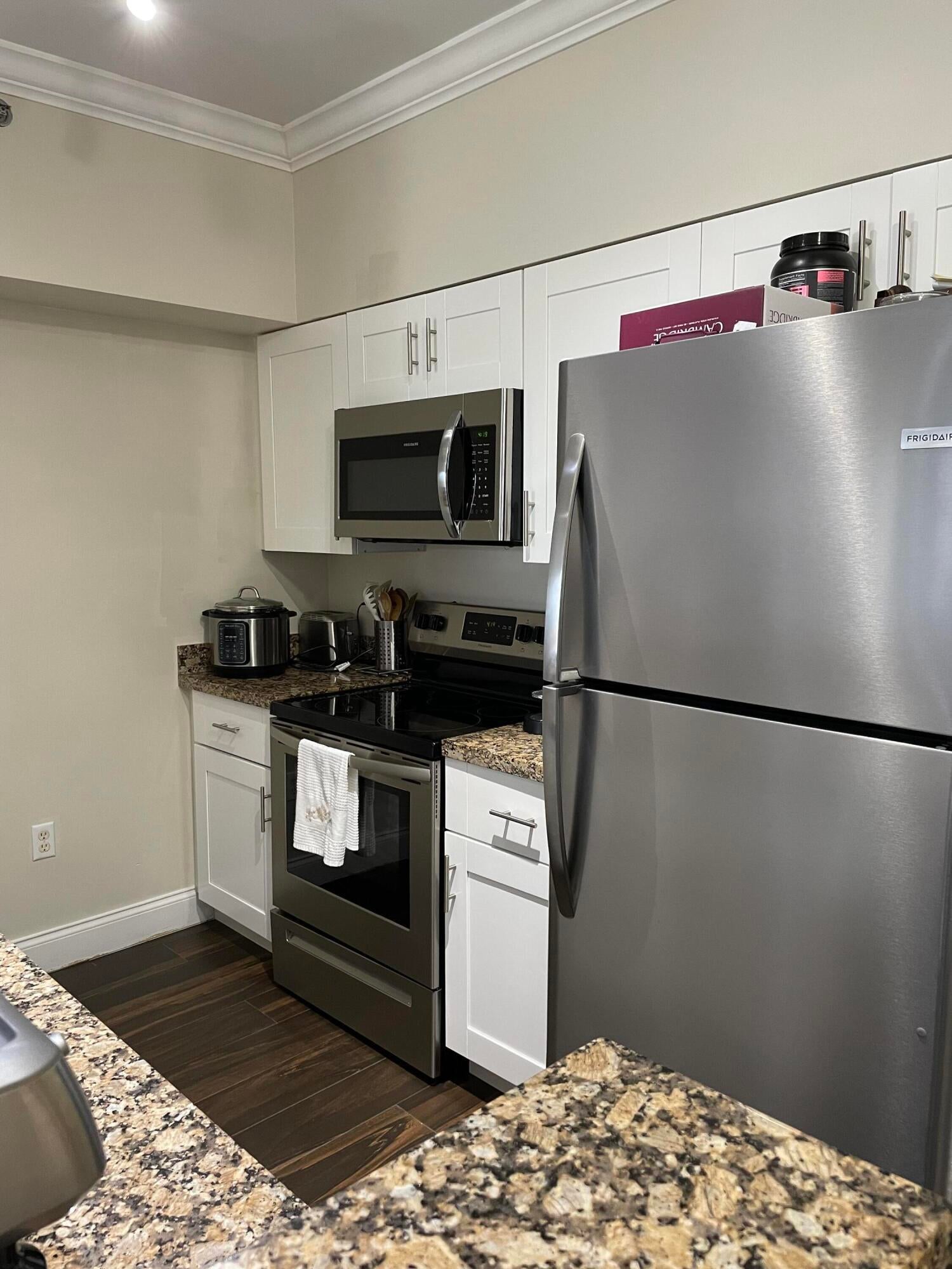 616 Clearwater Park Road 1007