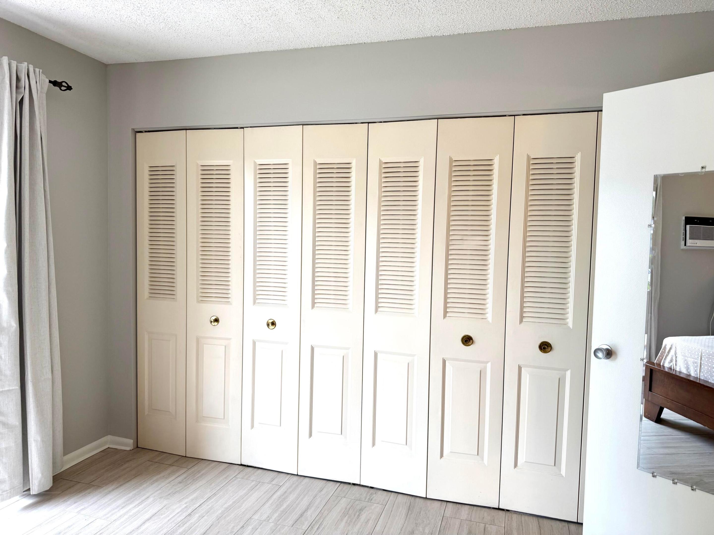 WINDSOR CONDOS - Residential
