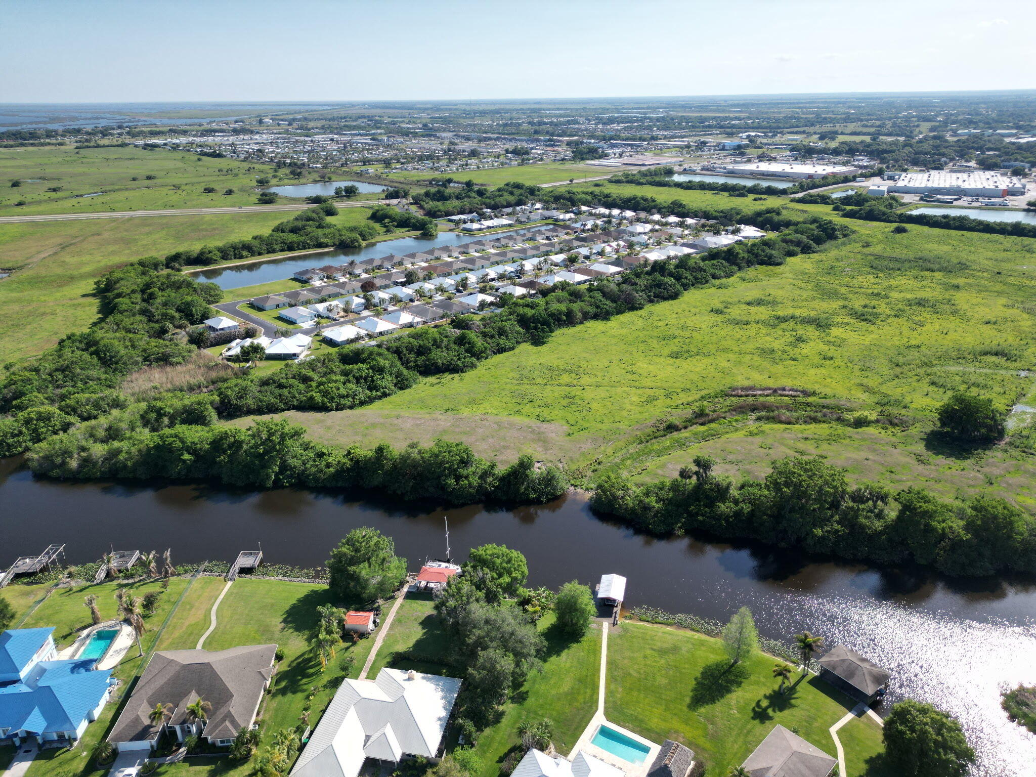 BLUE HERON GOLF AND COUNTRY - Residential