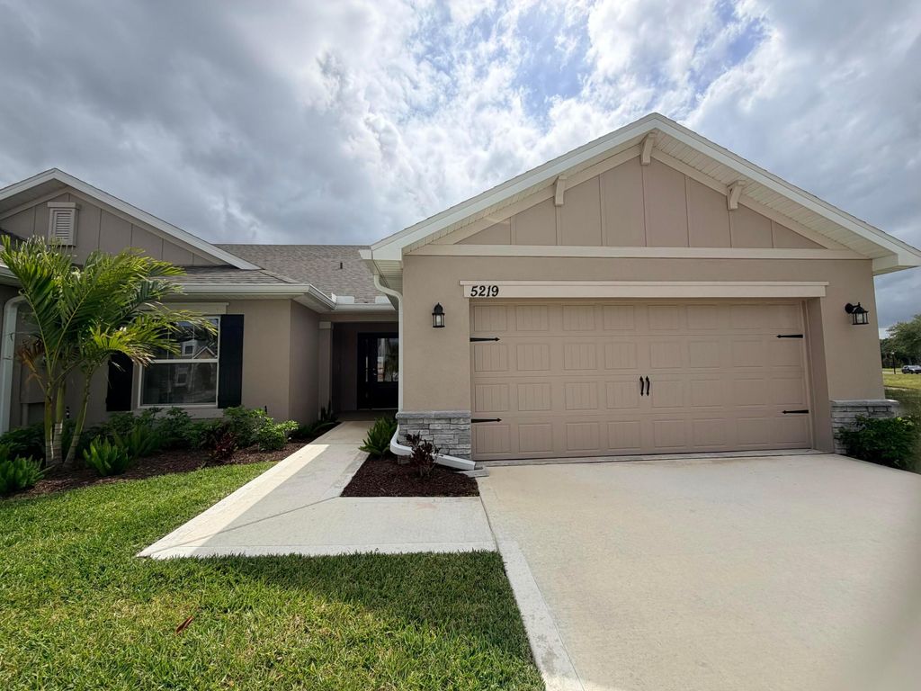 Photo of 8622 Giovanni Avenue, Fort Pierce, FL 34951 (MLS # B26025942)