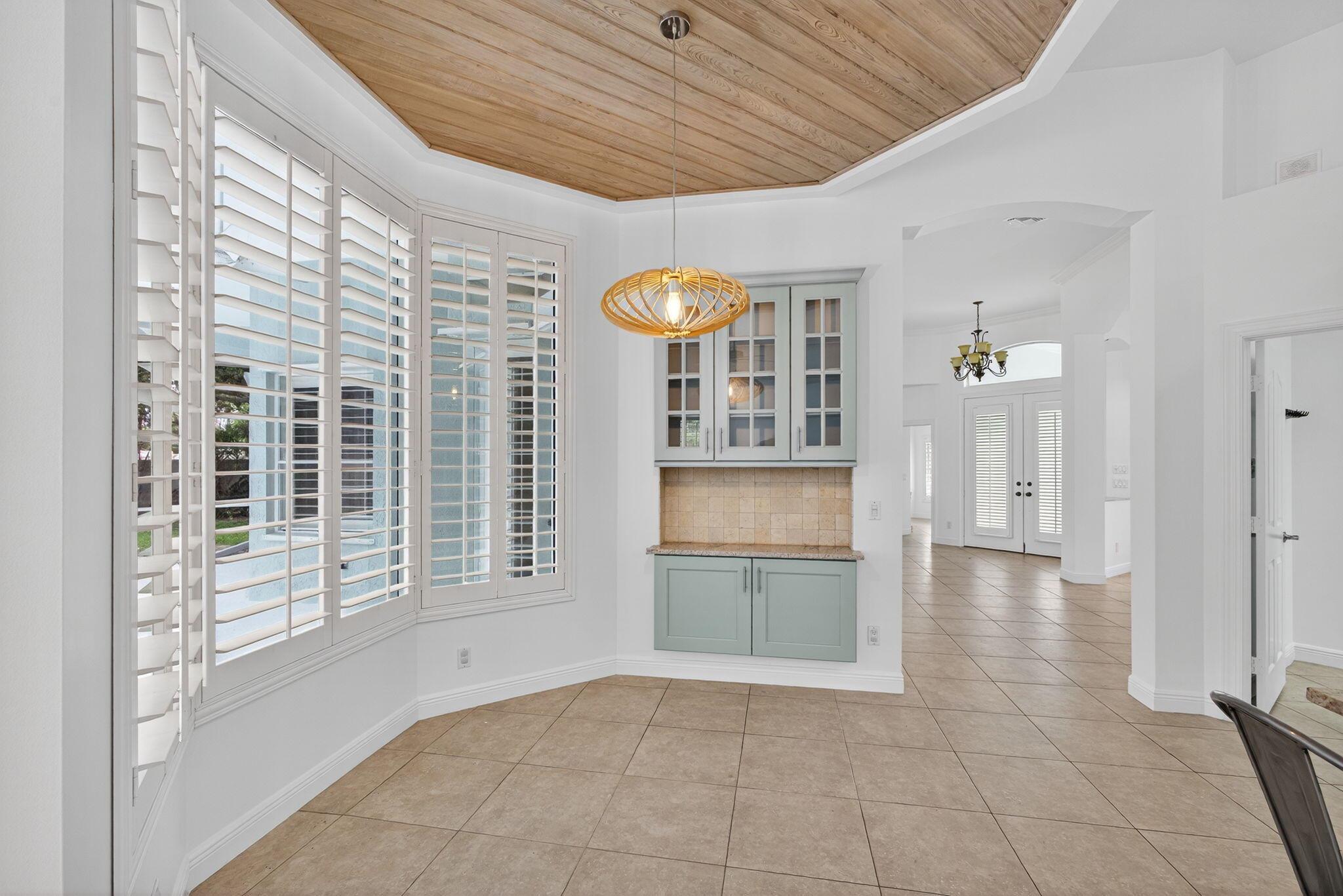 Bahia Sound - Residential Lease