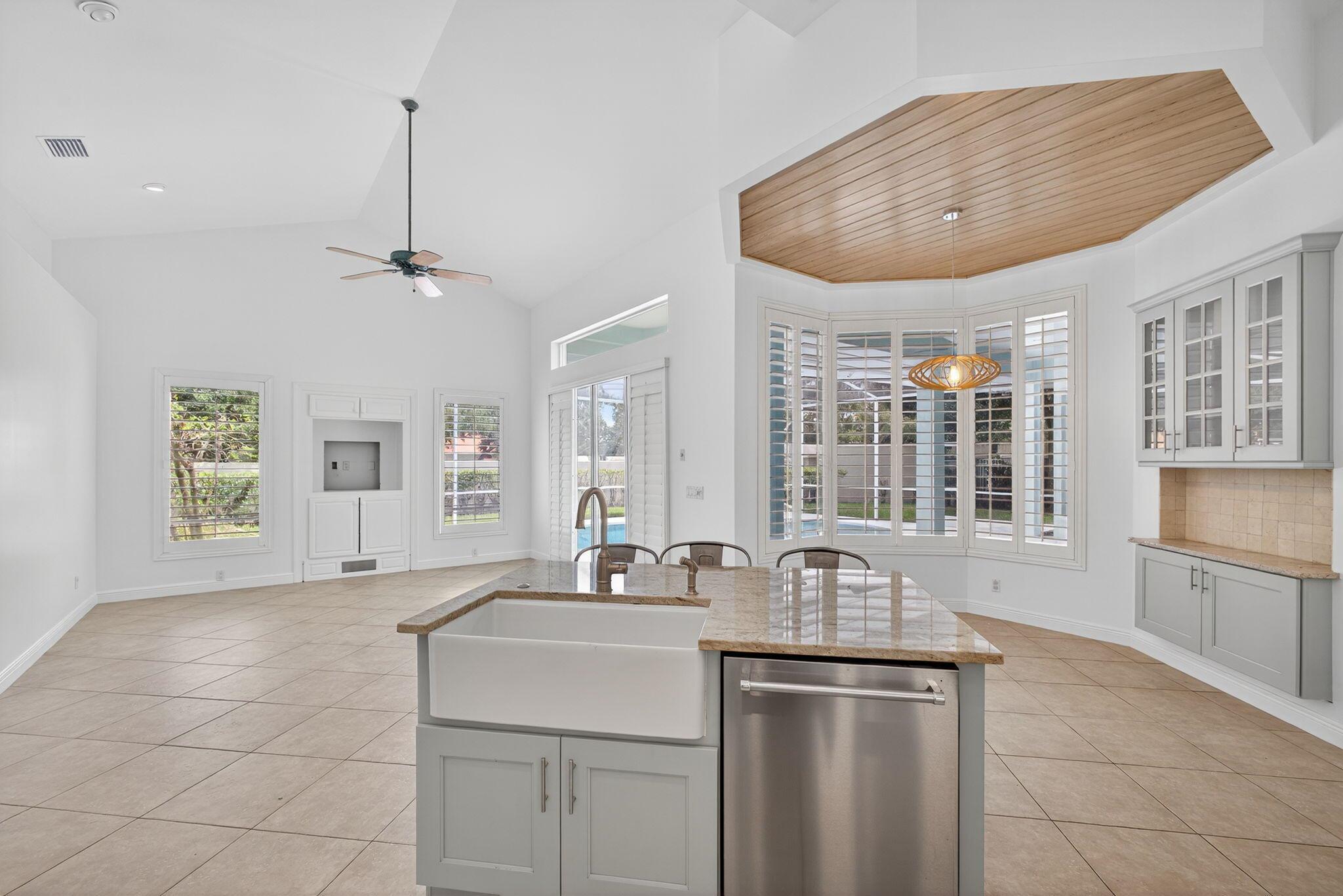 Bahia Sound - Residential Lease