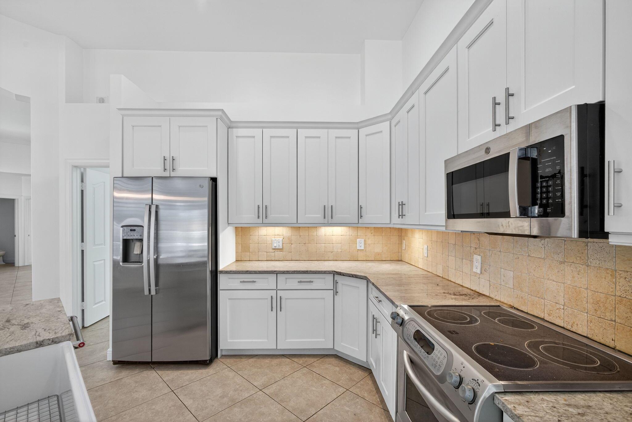 Bahia Sound - Residential Lease