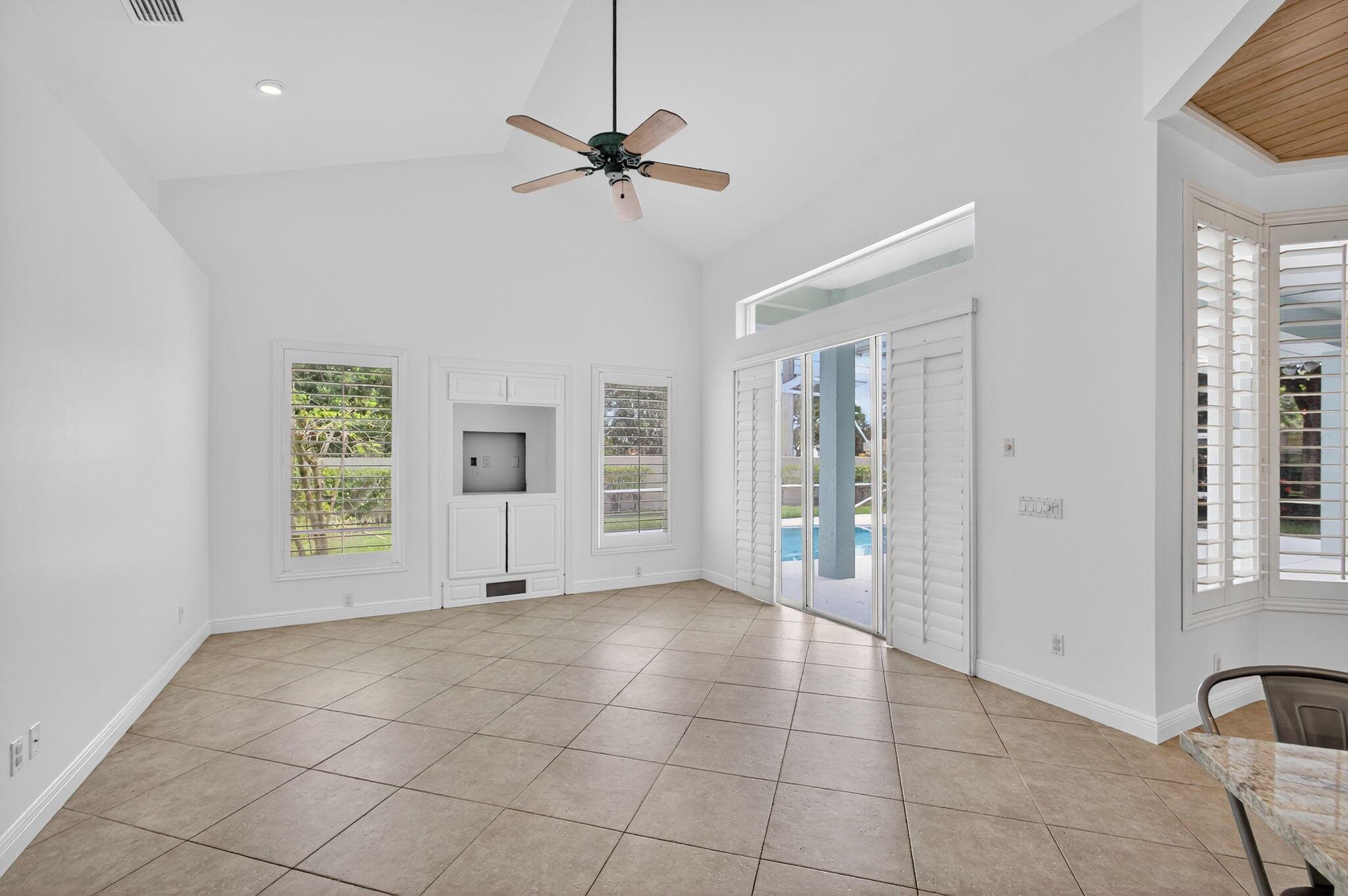 Bahia Sound - Residential Lease