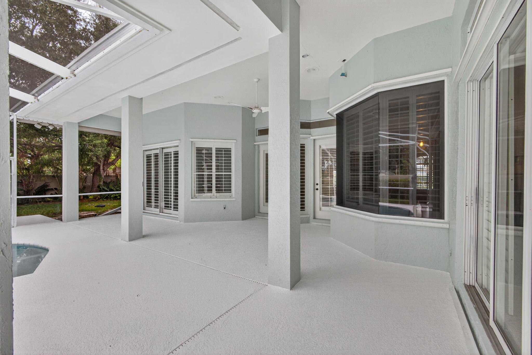 Bahia Sound - Residential Lease