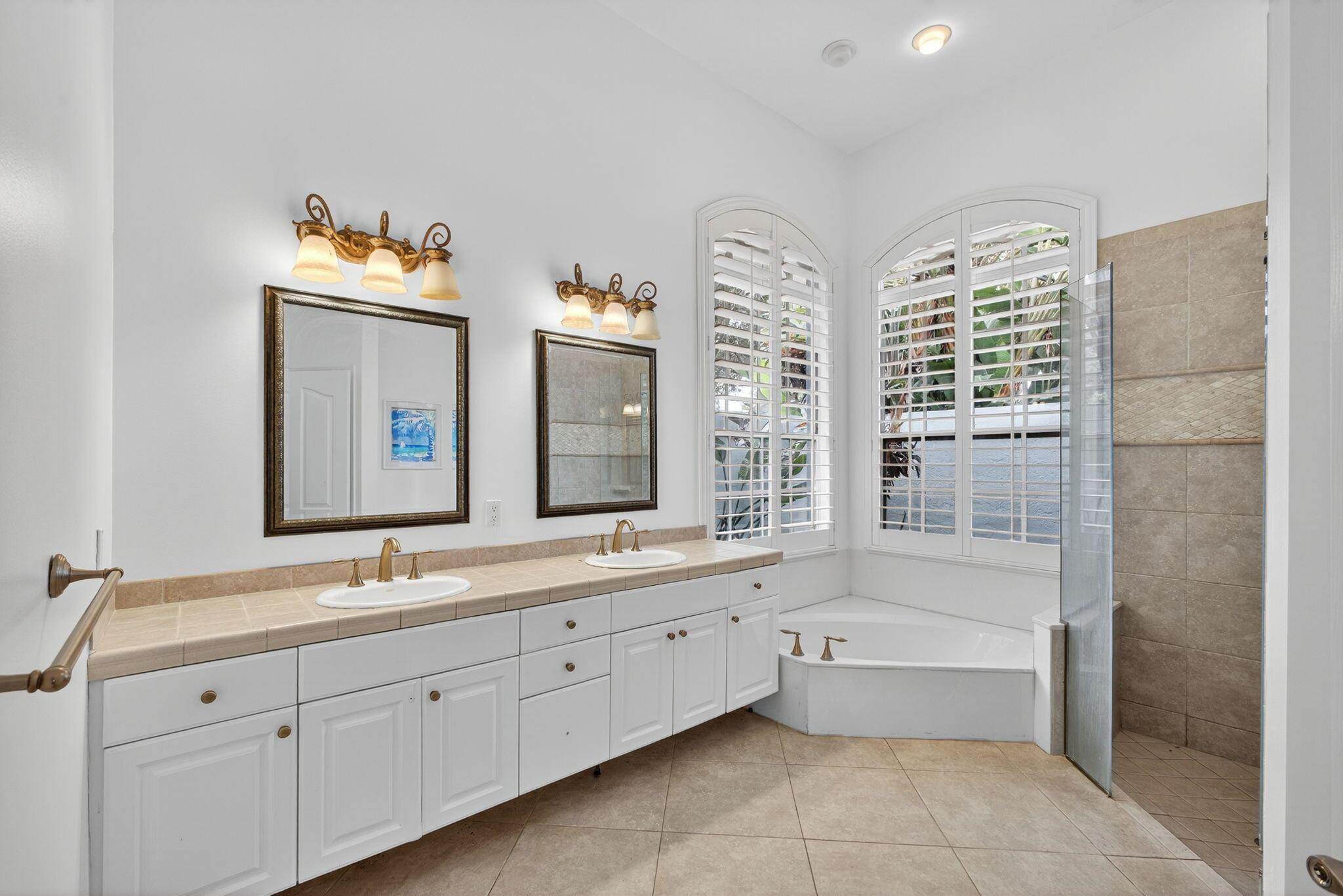 Bahia Sound - Residential Lease