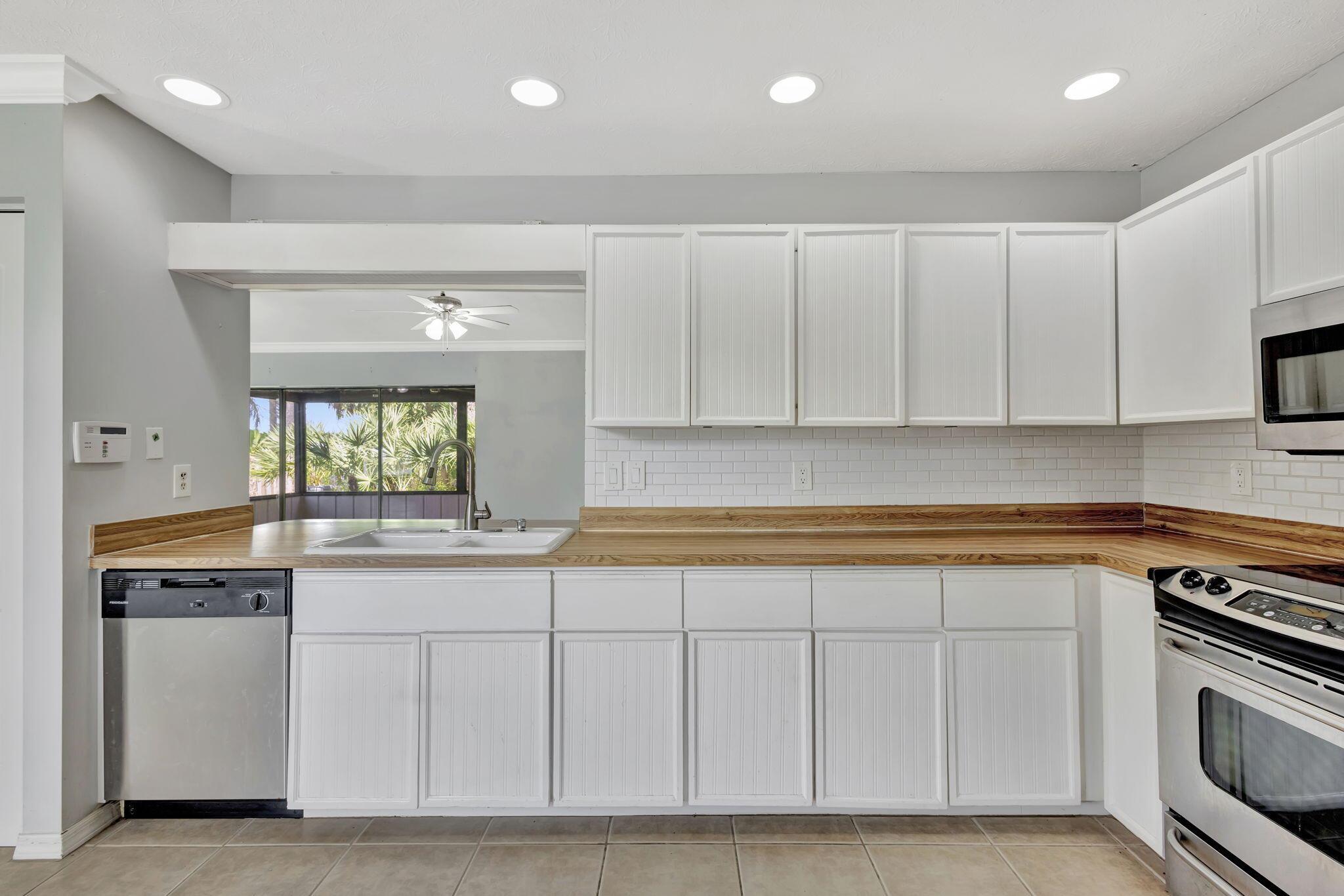 Hidden Oaks - Residential