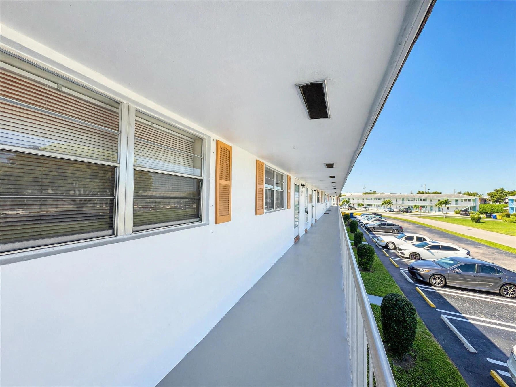 1116 Lake Terrace 214