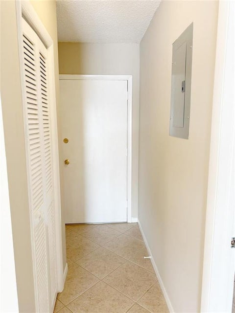 Tiny photo for 1116 Lake Terrace #214, Boynton Beach, FL 33426 (MLS # B26037024)