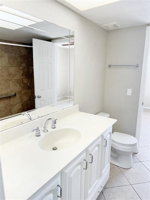 Tiny photo for 1116 Lake Terrace #214, Boynton Beach, FL 33426 (MLS # B26037024)