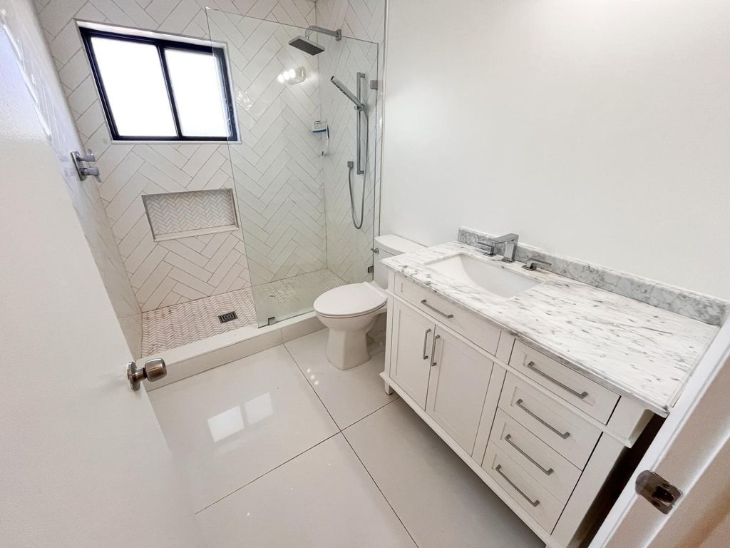 Photo of 125 S Palmway Avenue #3, Lake Worth Beach, FL 33460 (MLS # R11136765)