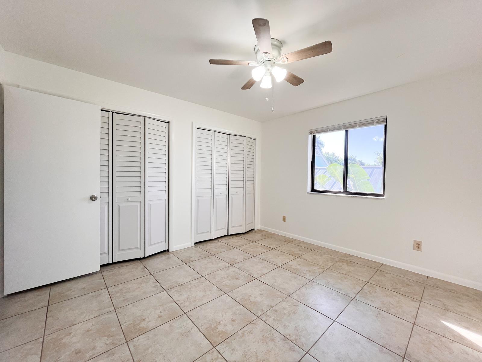 ONE TWENTY FIVE PALMWAY C - Residential Lease